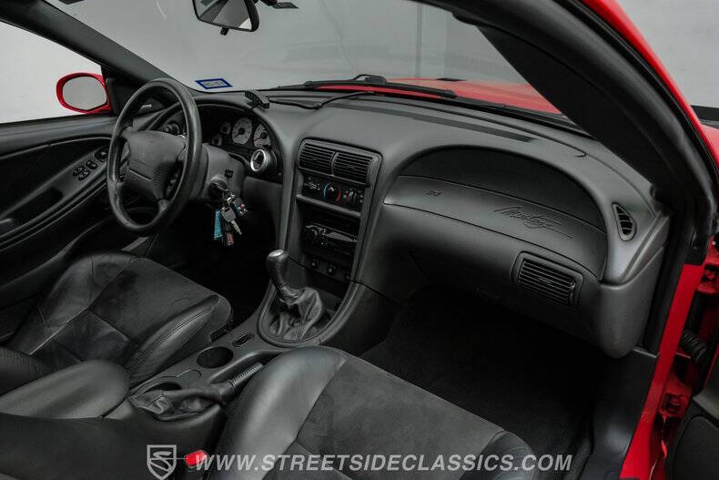 2004 Ford Mustang SVT Cobra