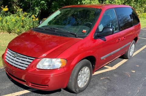 2006 Chrysler Town and Country for sale at Select Auto Brokers in Webster NY