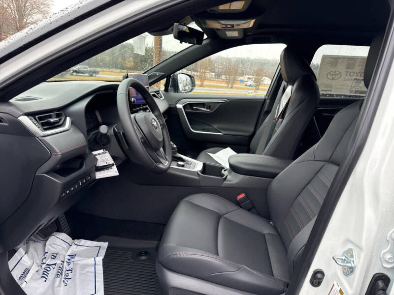 2025 Toyota RAV4 Plug-in Hybrid XSE