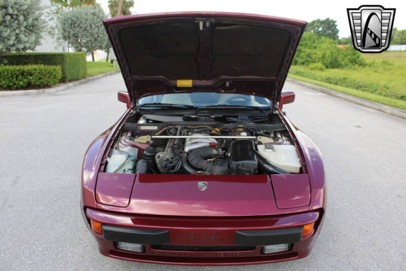1984 Porsche 944