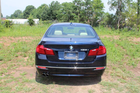 2016 BMW 5 Series 528i