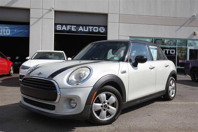 2018 MINI Hardtop 4 Door Cooper