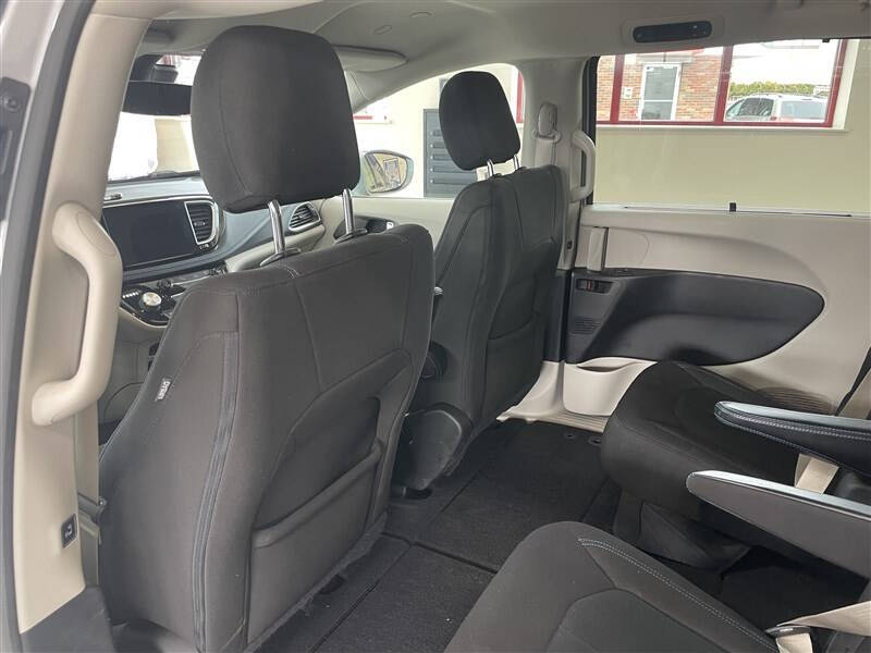 2021 Chrysler Pacifica Touring