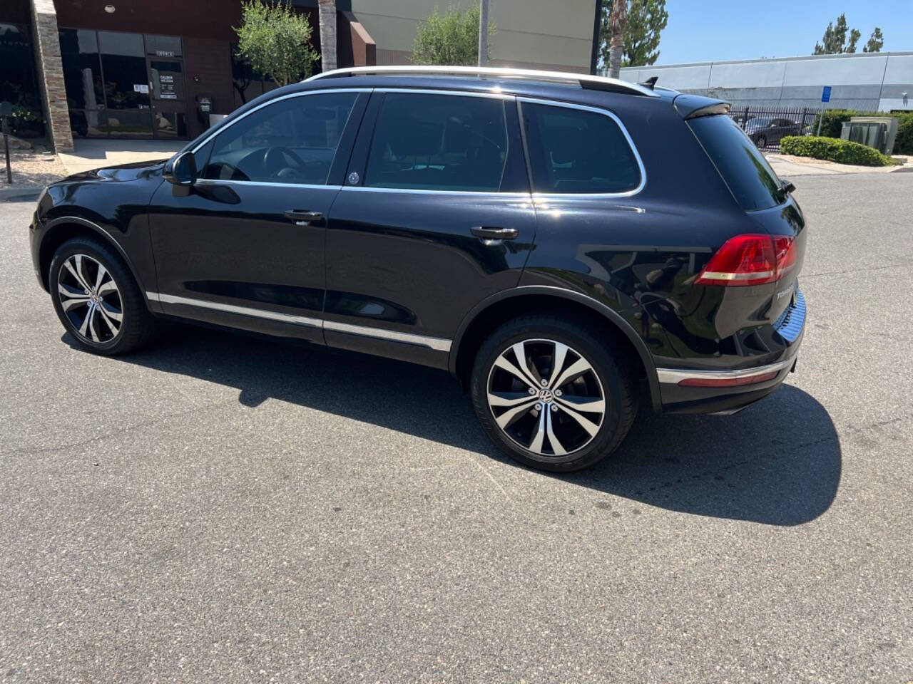 2017 Volkswagen Touareg for sale at ZRV AUTO INC in Brea, CA