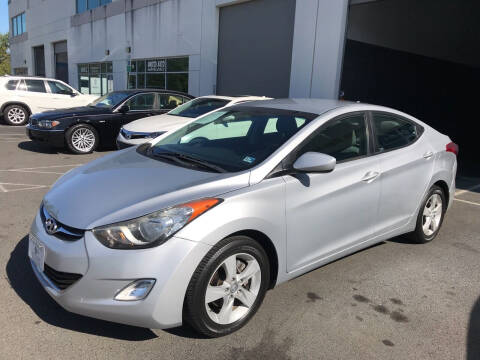 2012 Hyundai Elantra for sale at Super Bee Auto in Chantilly VA