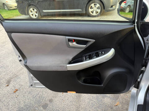 2014 Toyota Prius Three