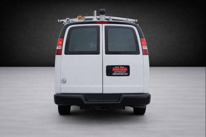 2016 Chevrolet Express 2500
