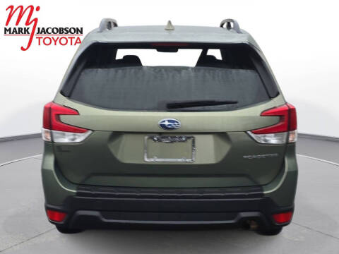 2020 Subaru Forester Premium