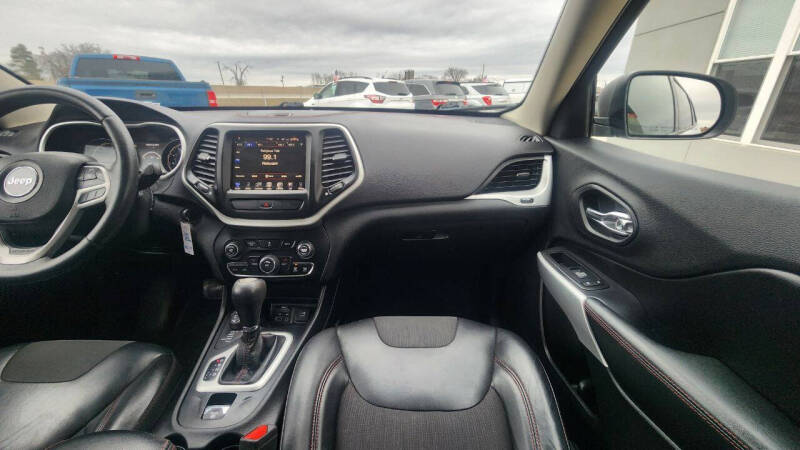 2017 Jeep Cherokee Trailhawk