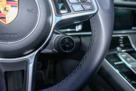 2018 Porsche Panamera 4S