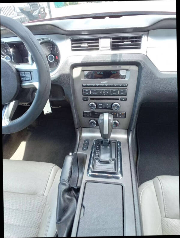 2014 Ford Mustang V6 Premium