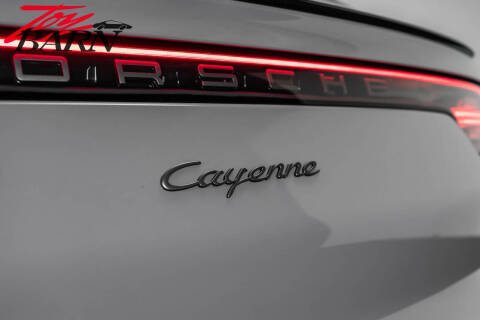 2023 Porsche Cayenne Coupe Platinum Edition
