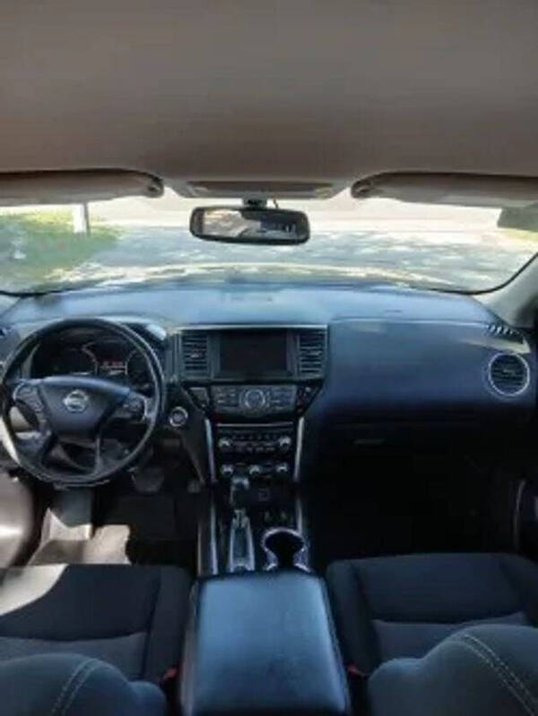 2018 Nissan Pathfinder S