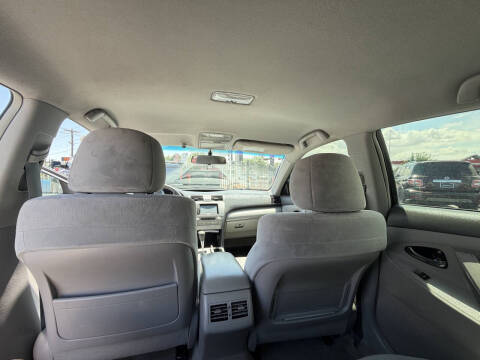 2011 Toyota Camry Hybrid