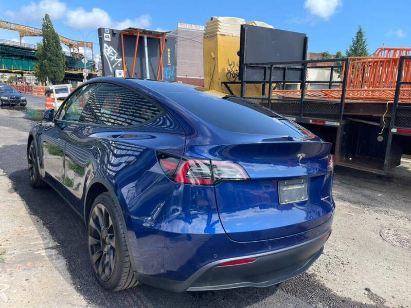 2022 Tesla Model Y Long Range