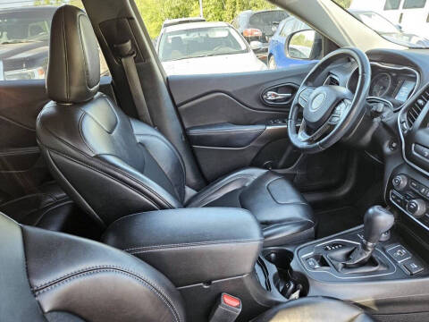 2019 Jeep Cherokee Latitude Plus