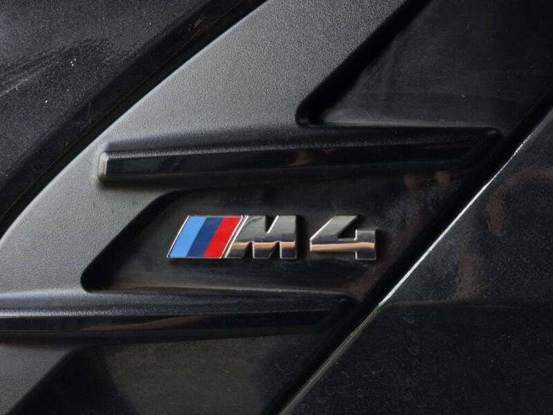 2023 BMW M4