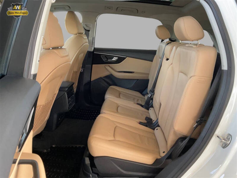 2023 Audi Q7 quattro Premium 45 TFSI