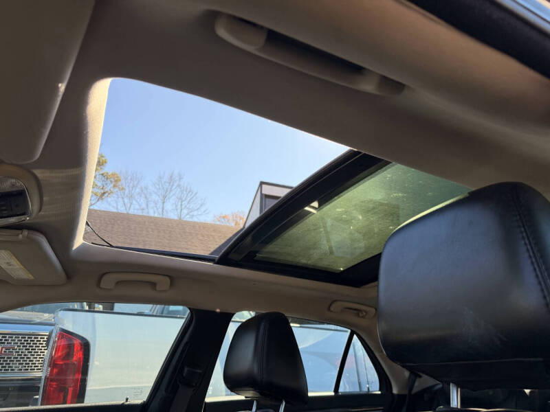 2016 Chrysler 300 Limited