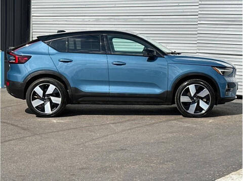 2022 Volvo C40 Recharge Pure Electric P8