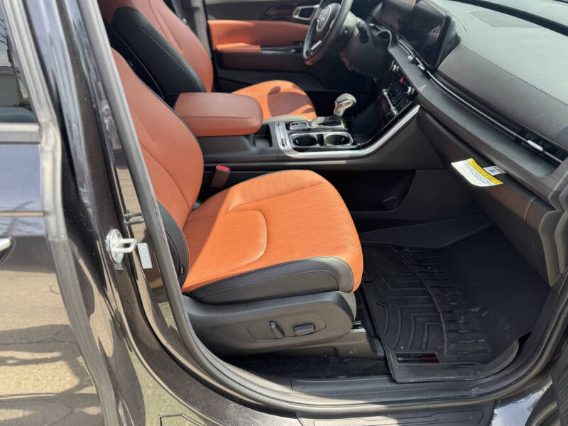 2023 Kia Carnival SX Prestige