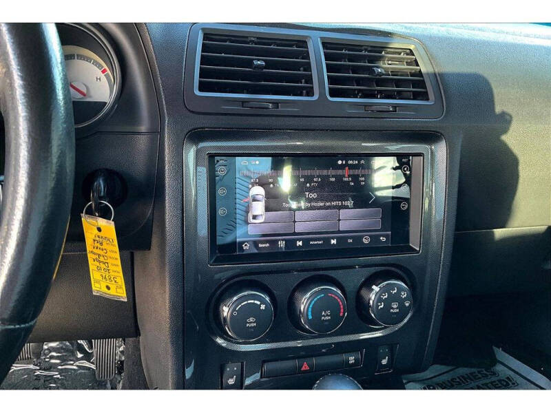 2010 Dodge Challenger SE