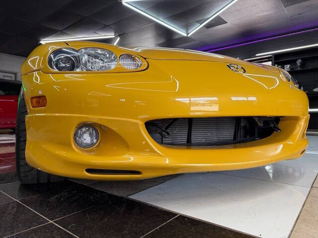 2002 Mazda MX-5 Miata SE