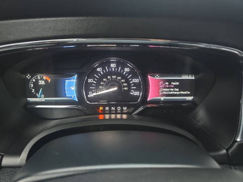 2017 Lincoln Navigator Select