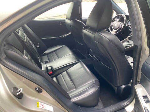 2015 Lexus IS 250