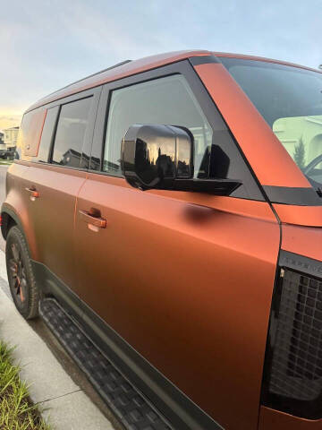 2024 Land Rover Defender 110 P300 S