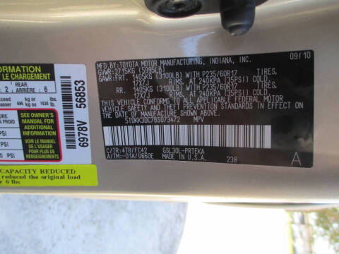 2011 Toyota Sienna LE 7-Passenger Auto Access Seat