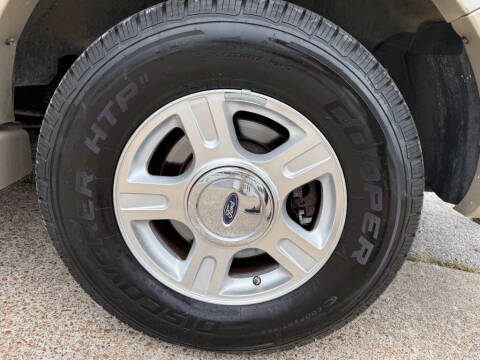 2005 Ford Expedition Eddie Bauer