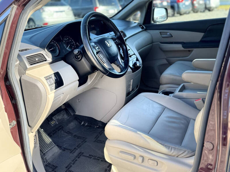 2012 Honda Odyssey EX-L w/DVD