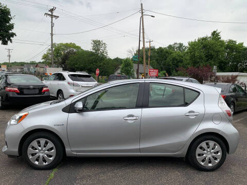 2014 Toyota Prius c Two