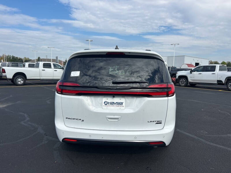 2026 Chrysler Pacifica Limited