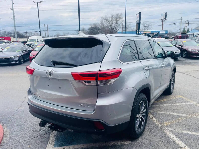 2017 Toyota Highlander