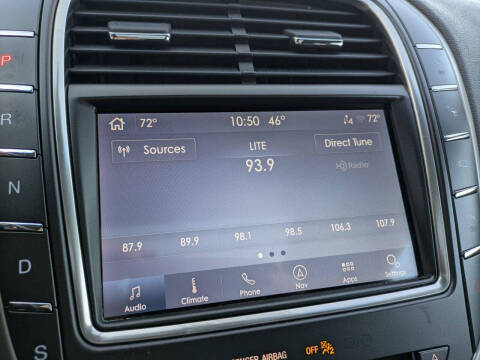 2020 Lincoln Nautilus Reserve