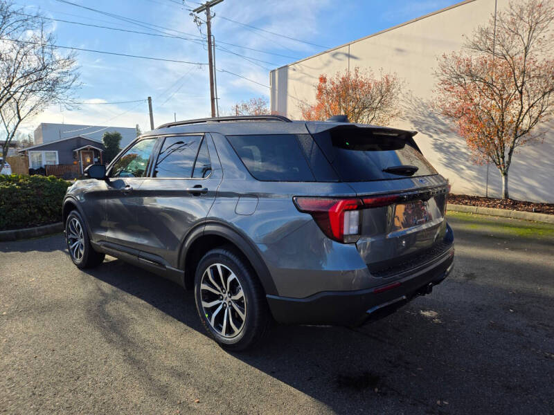 2026 Ford Explorer ST-Line