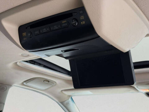 2005 Toyota Sienna XLE 7 Passenger