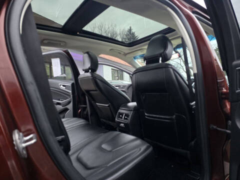 2016 Ford Edge Titanium