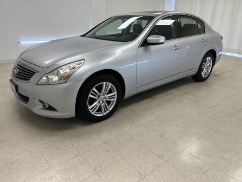 2012 Infiniti G25 Sedan for sale at Kerns Ford Lincoln in Celina OH