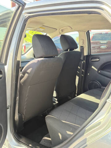 2014 Mazda MAZDA2 Sport