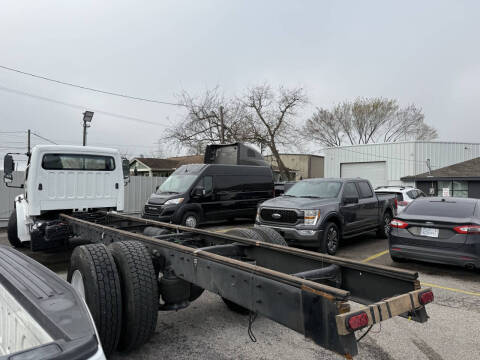 2022 Freightliner M2 106