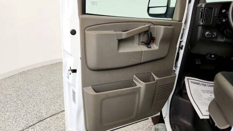 2025 Chevrolet Express 2500