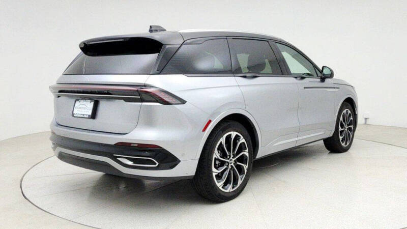 2024 Lincoln Nautilus Hybrid Reserve