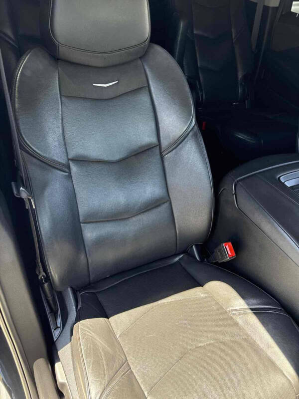 2020 Cadillac Escalade ESV Luxury