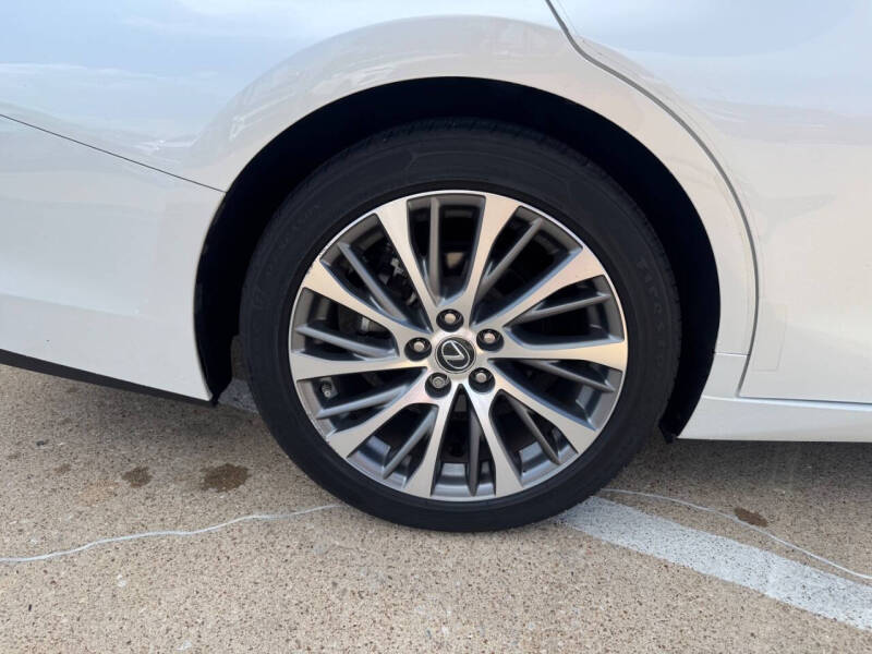 2021 Lexus ES 350