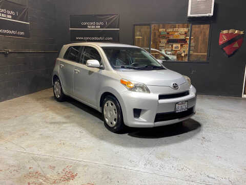 2010 Scion xD