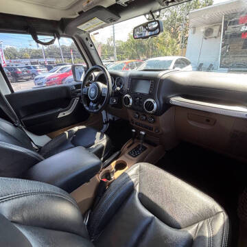 2013 Jeep Wrangler Unlimited Sahara