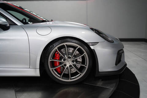 2016 Porsche Cayman GT4